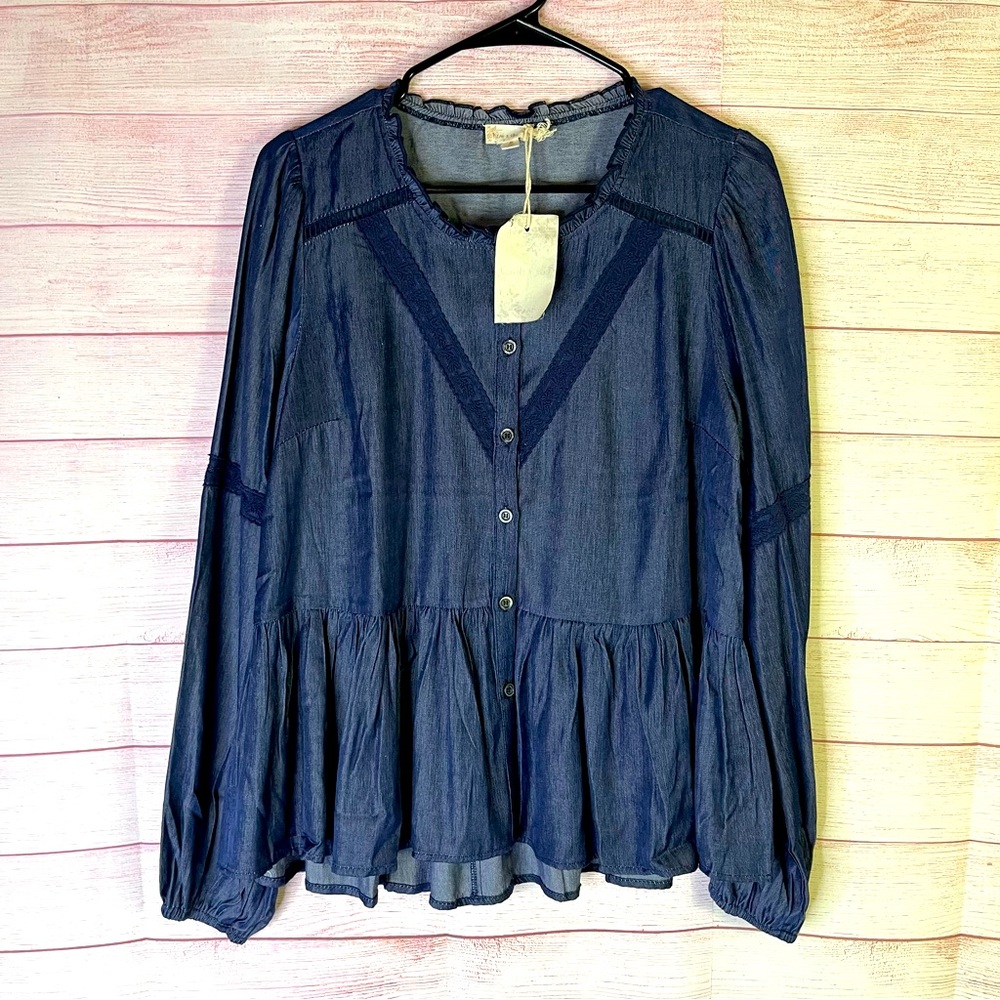 Hem & Thread‎ Long Sleeve Peplum Shirt Size Medium